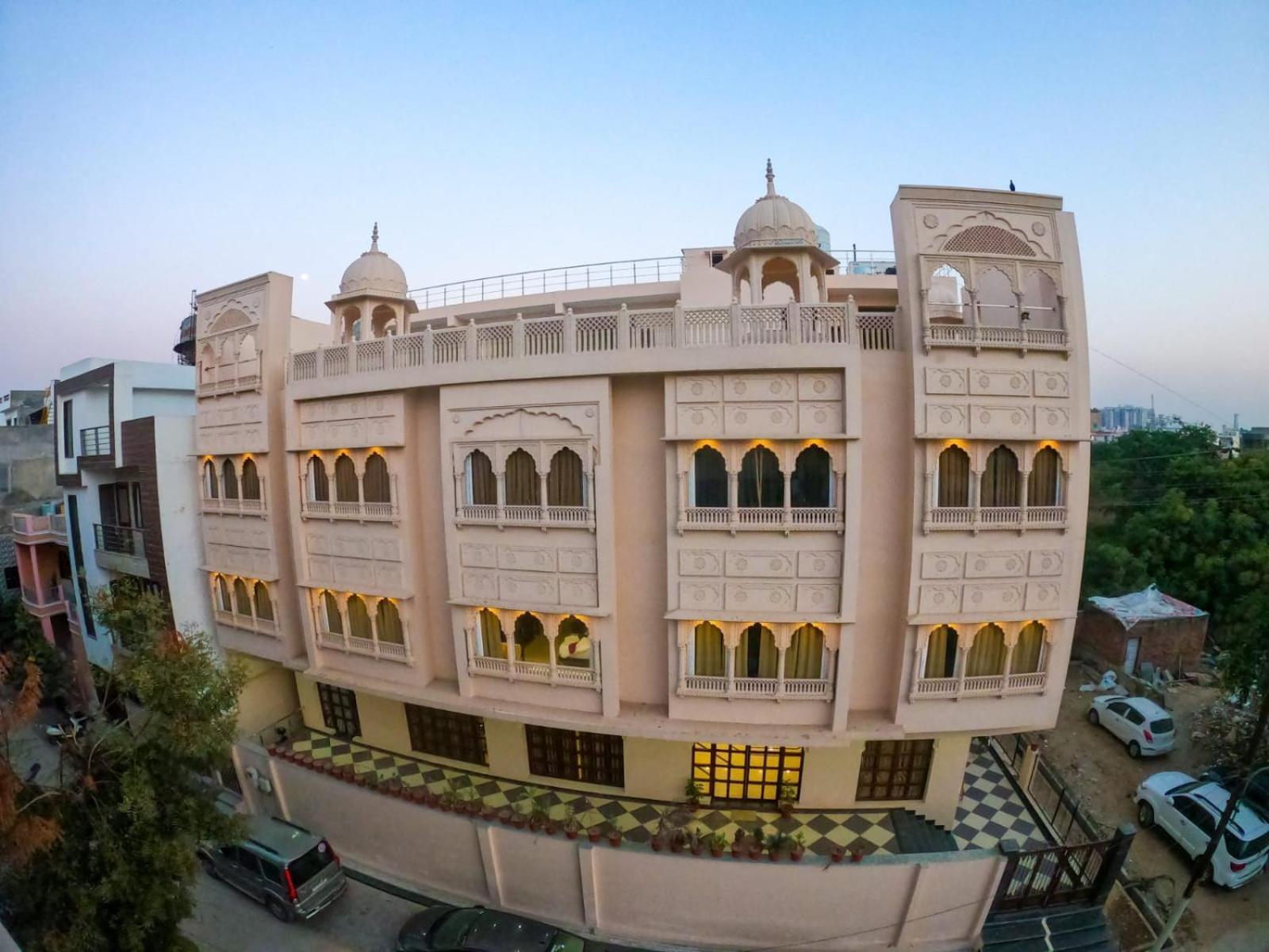 The Taj Vista Agra- Walking Distance To Taj Mahal Hotel Agra  Eksteriør billede