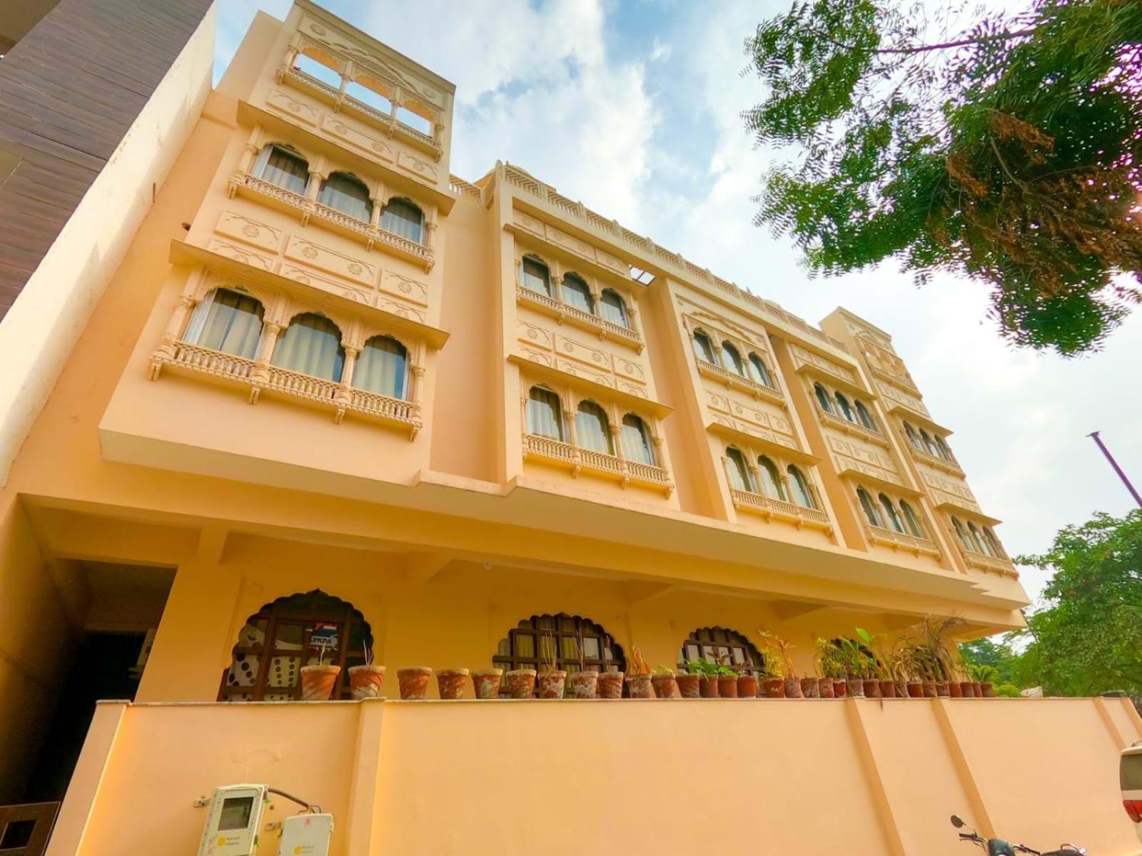 The Taj Vista Agra- Walking Distance To Taj Mahal Hotel Agra  Eksteriør billede