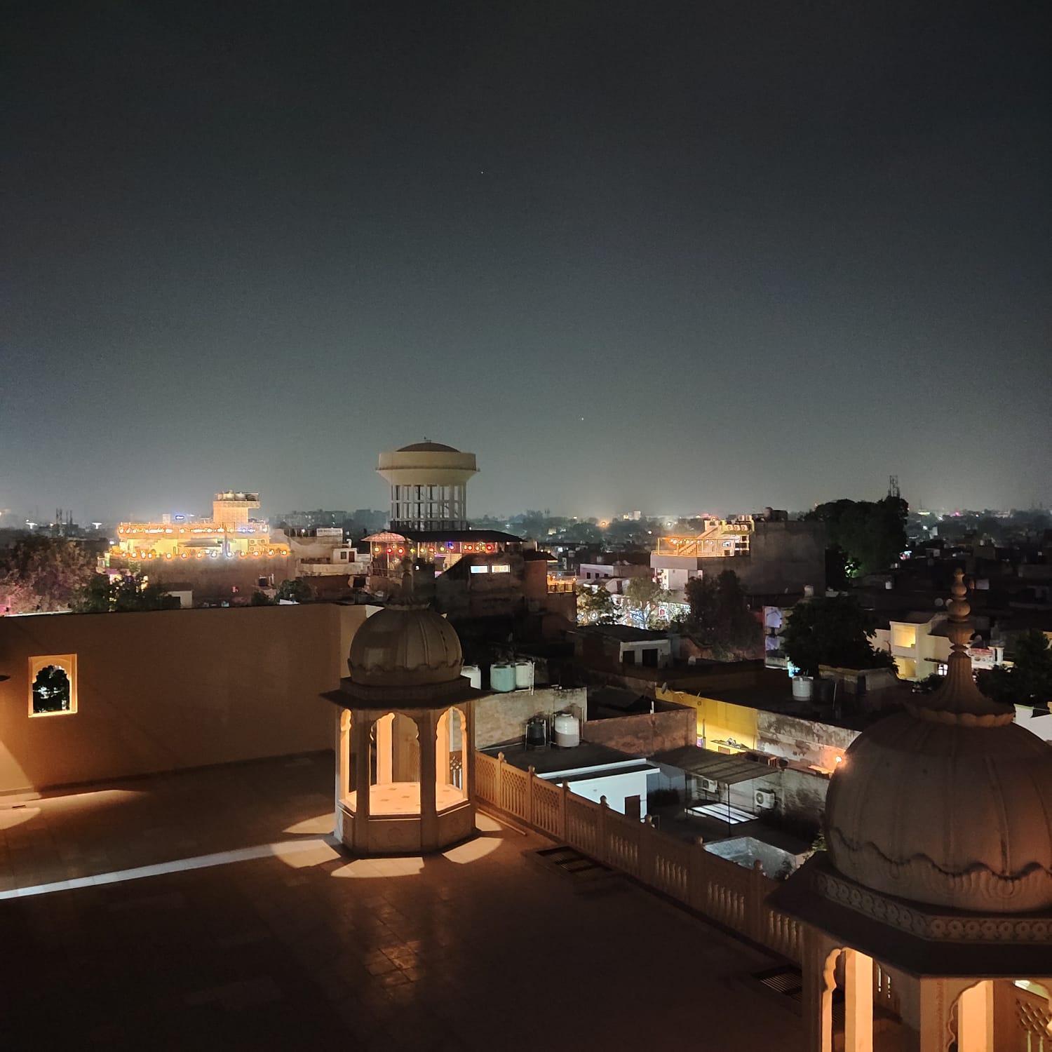 The Taj Vista Agra- Walking Distance To Taj Mahal Hotel Agra  Eksteriør billede